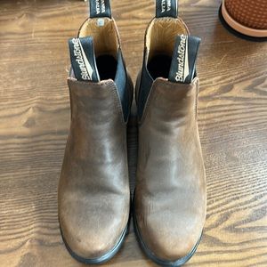 Blundstone boots worn 5x